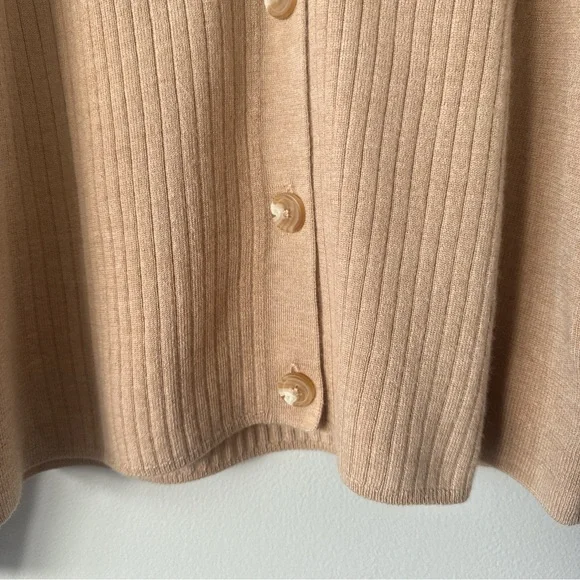 Tahari 100% extra fine merino wool sweater cardigan LG New with tags! - Picture 8 of 13